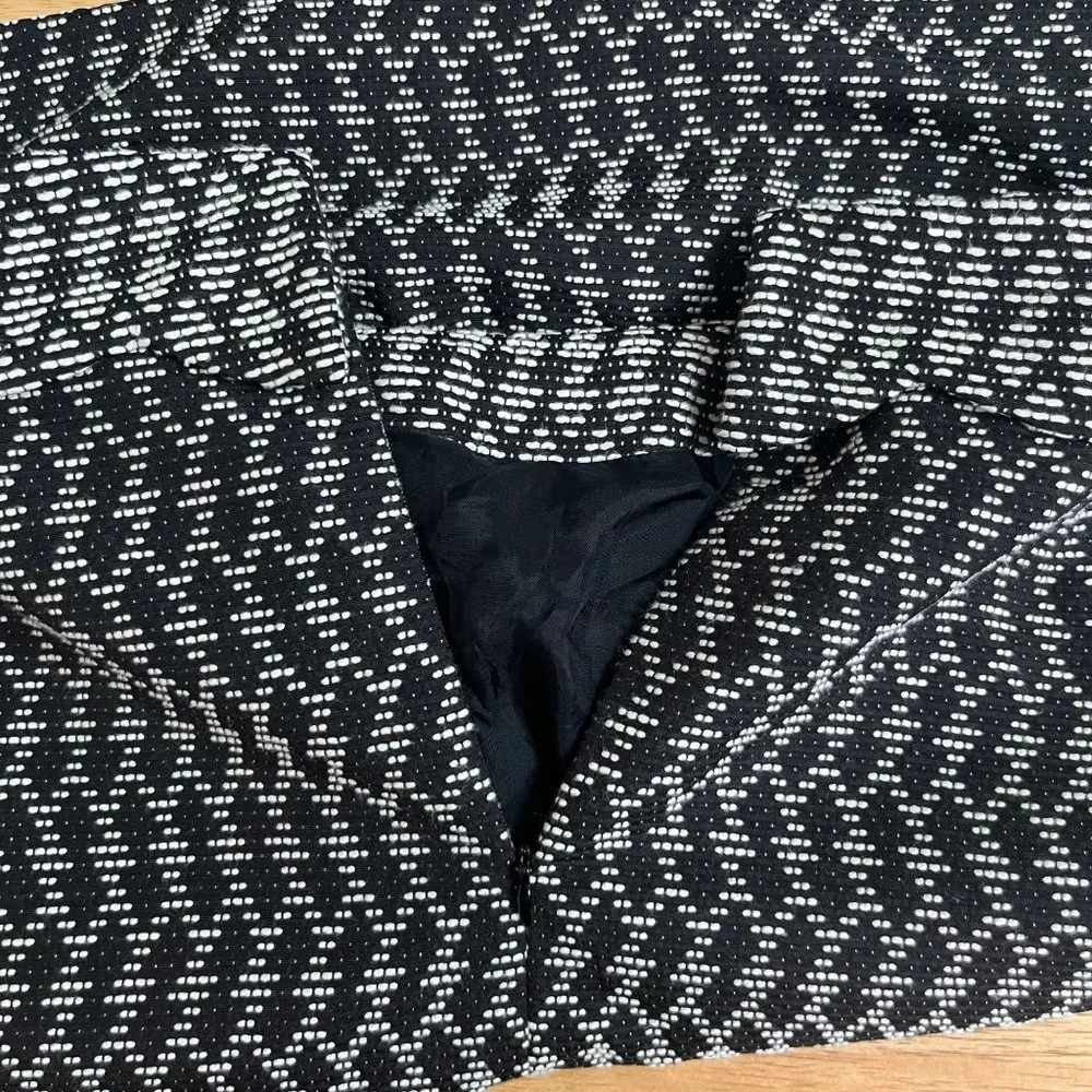 Gianni Bini Black White Straight Pencil Skirt Pleated Size 4 Work Preppy Tweed - Picture 6 of 8